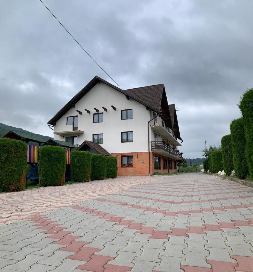 Hotel Vila Mogan Moieciu de Jos Zewnętrze zdjęcie