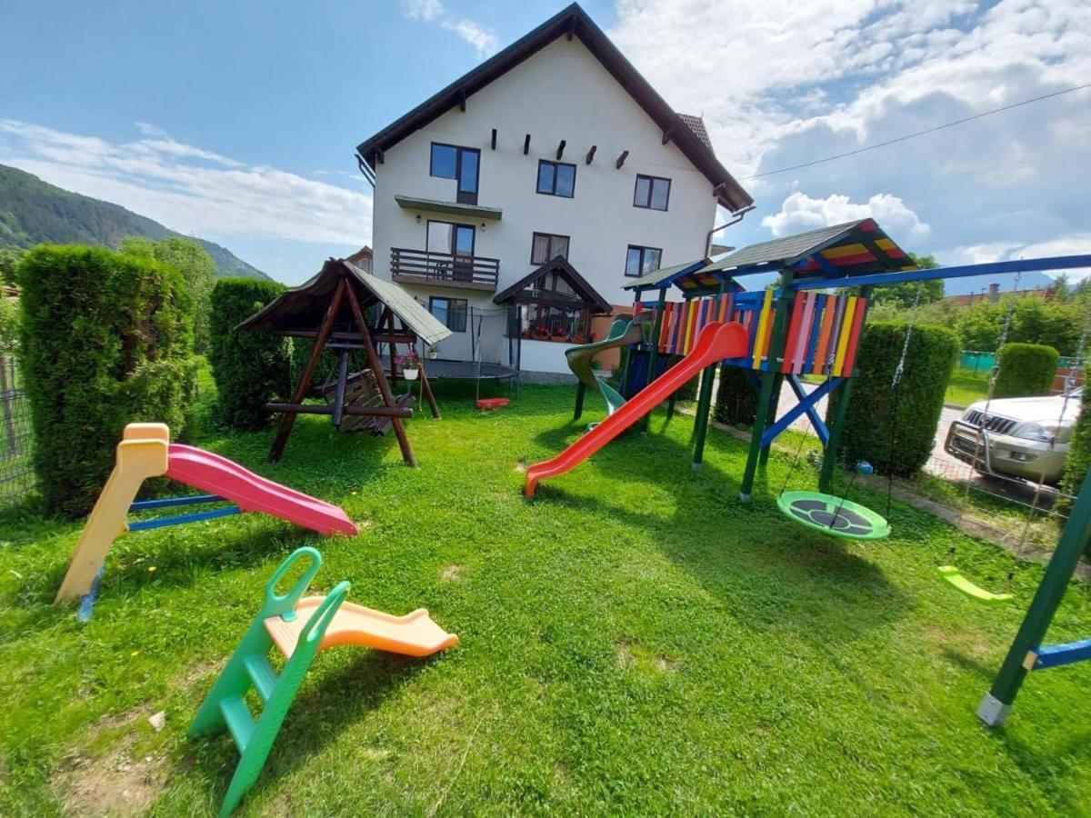 Hotel Vila Mogan Moieciu de Jos Zewnętrze zdjęcie