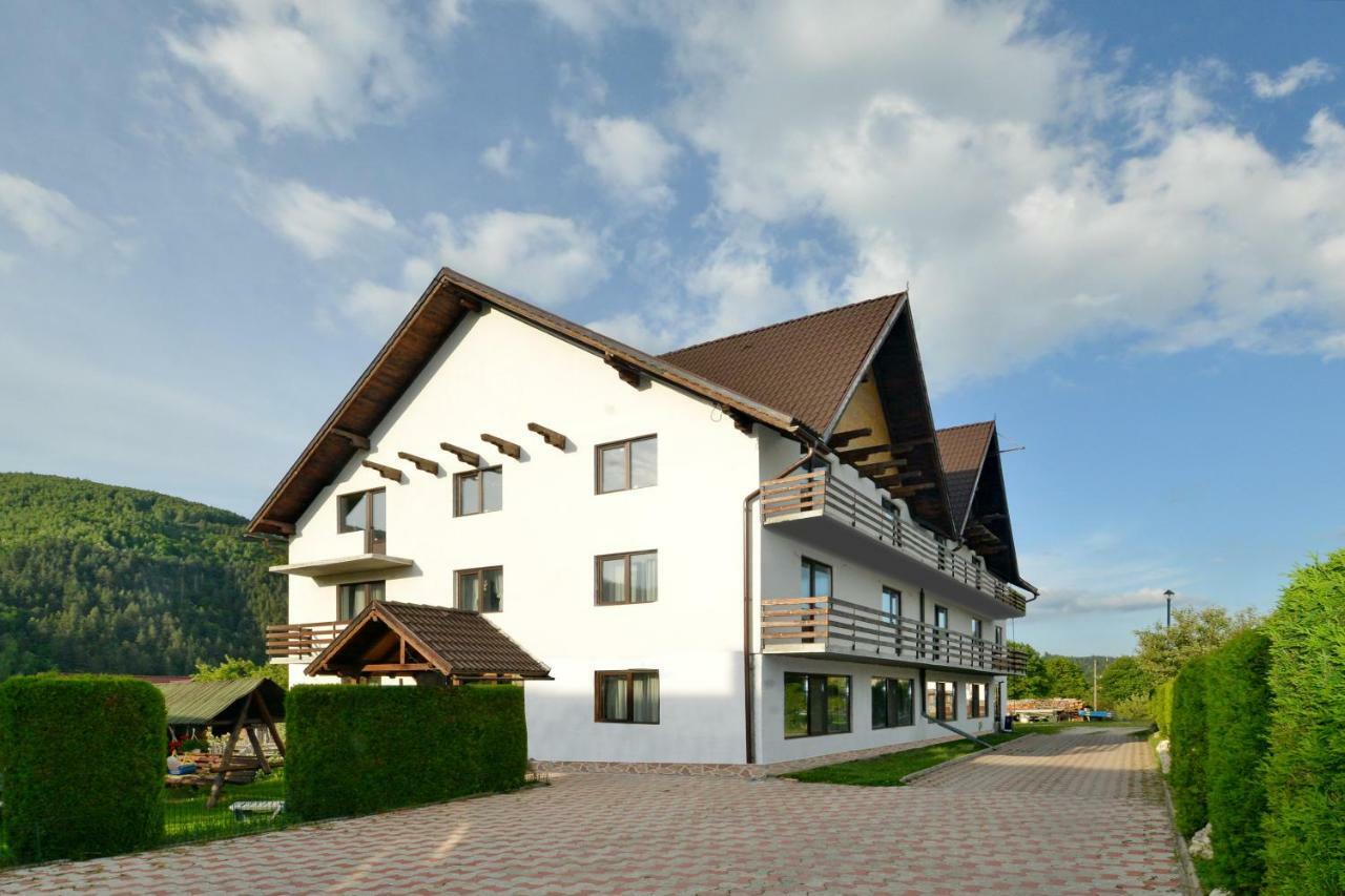 Hotel Vila Mogan Moieciu de Jos Zewnętrze zdjęcie
